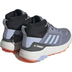 ADIDAS Kids' Terrex Trailmaker Mid RAIN.RDY Hiking Shoes -Outwell Butikk adidas kids terrex trailmaker mid rain rdy hiking shoes silvio bludaw cblack 4